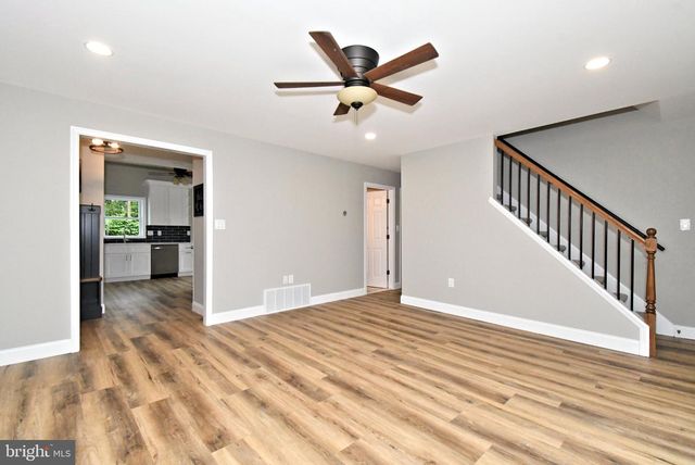 306 INDEPENDENCE RD, King Of Prussia, PA 19406