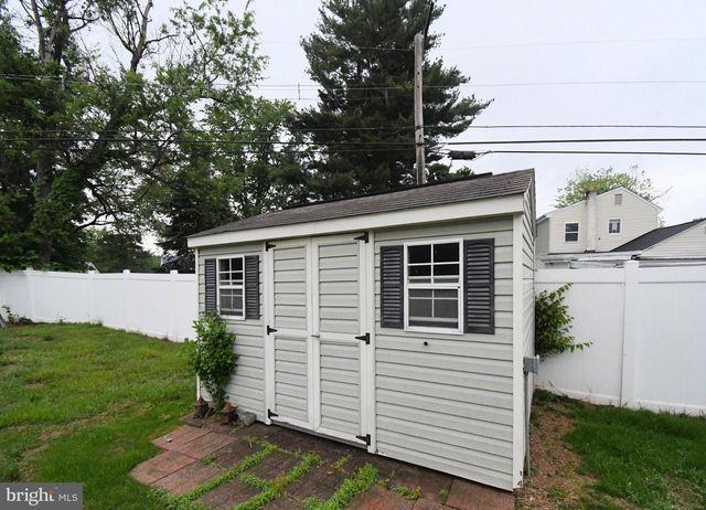 306 INDEPENDENCE RD, King Of Prussia, PA 19406