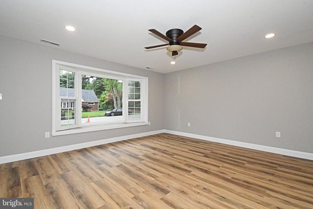 306 INDEPENDENCE RD, King Of Prussia, PA 19406