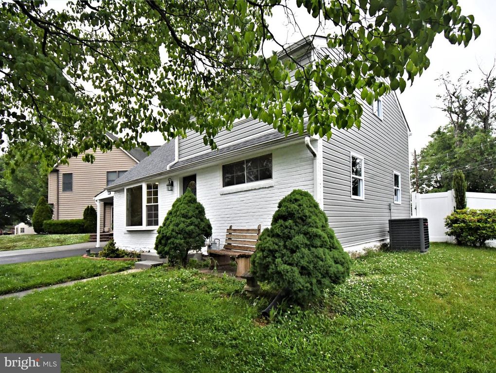 306 INDEPENDENCE RD, King Of Prussia, PA 19406