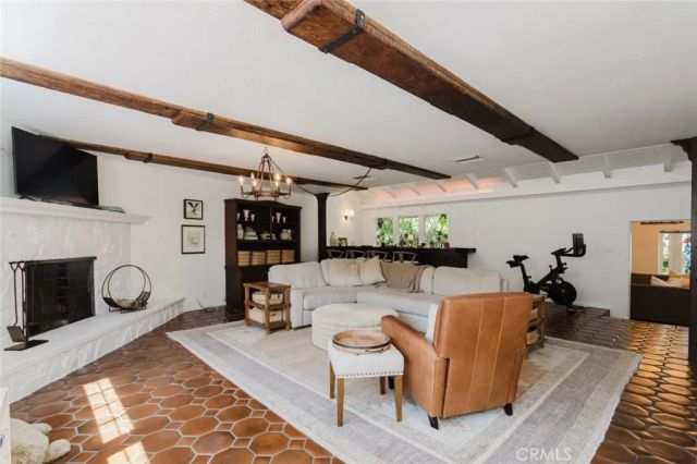 1205 Cortez Drive, Glendale, CA 91207