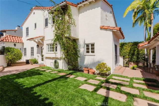 1205 Cortez Drive, Glendale, CA 91207