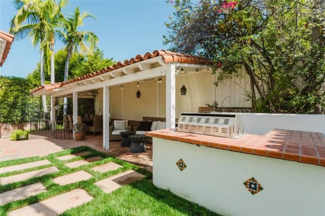 1205 Cortez Drive, Glendale, CA 91207