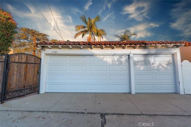 1205 Cortez Drive, Glendale, CA 91207