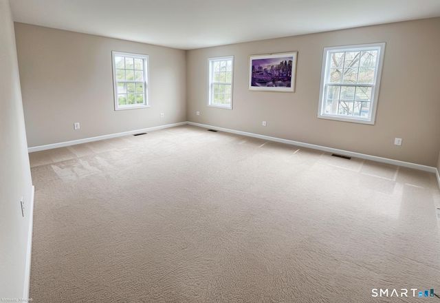 84 Grennan Road, West Hartford, CT 06107