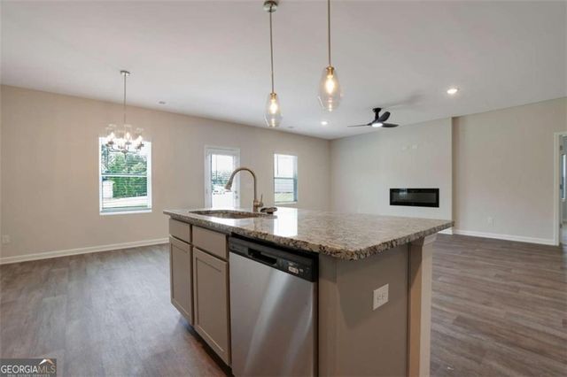 101 FAULKNER Circle, Social Circle, GA 30025