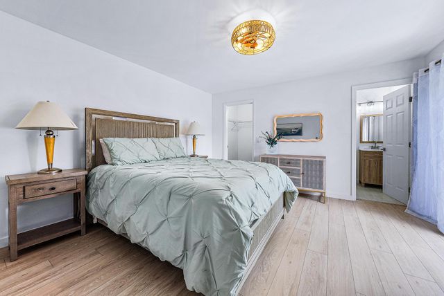 825 Center Street 42c, Jupiter, FL 33458