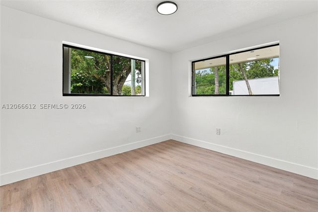21421 SW 110th Ave, Cutler Bay, FL 33189