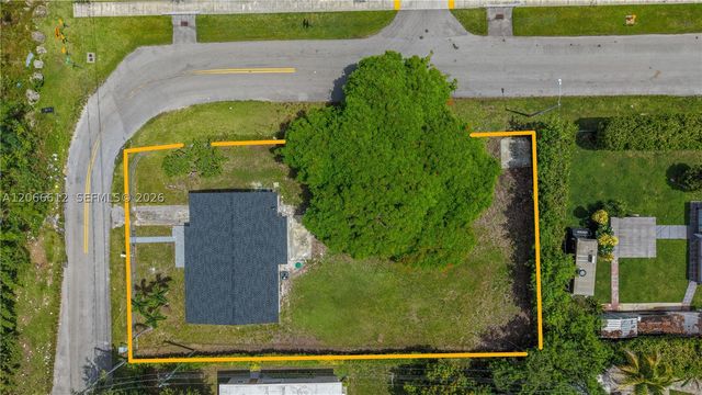 21421 SW 110th Ave, Cutler Bay, FL 33189