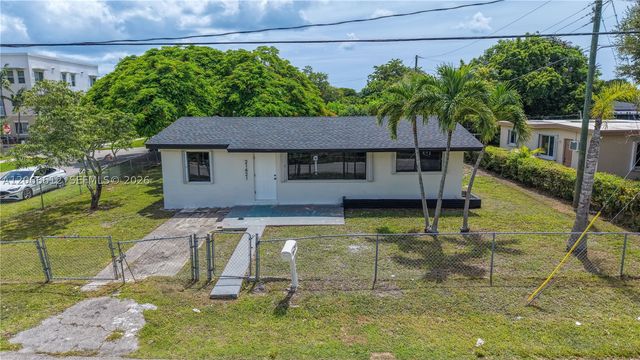 21421 SW 110th Ave, Cutler Bay, FL 33189