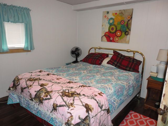 305 Maple Street, Lake, MI 48632