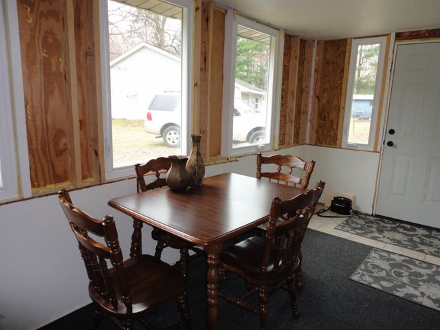 305 Maple Street, Lake, MI 48632