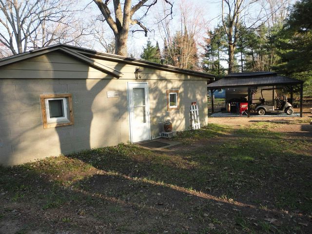 305 Maple Street, Lake, MI 48632