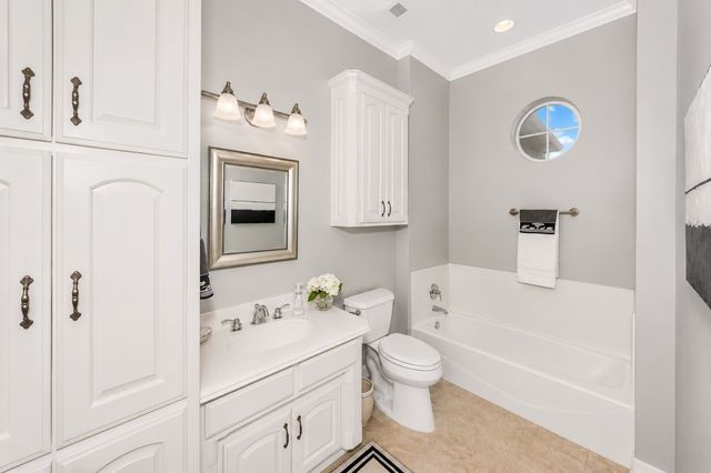 5974 River Bend Drive, Benbrook, TX 76132