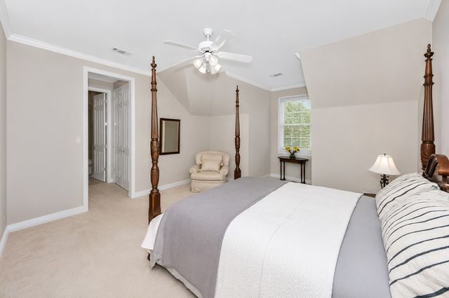 5974 River Bend Drive, Benbrook, TX 76132