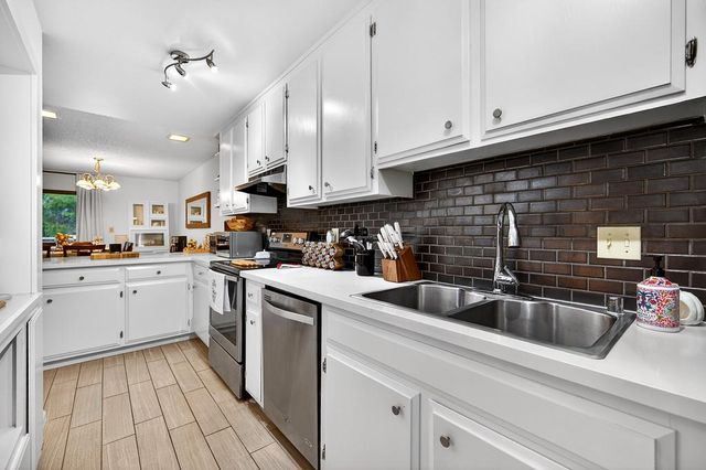 3424 Orinda Cir, Cameron Park, CA 95682