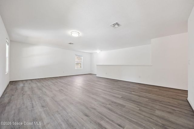 103 Cinnamon Oak Drive, Deland, FL 32724