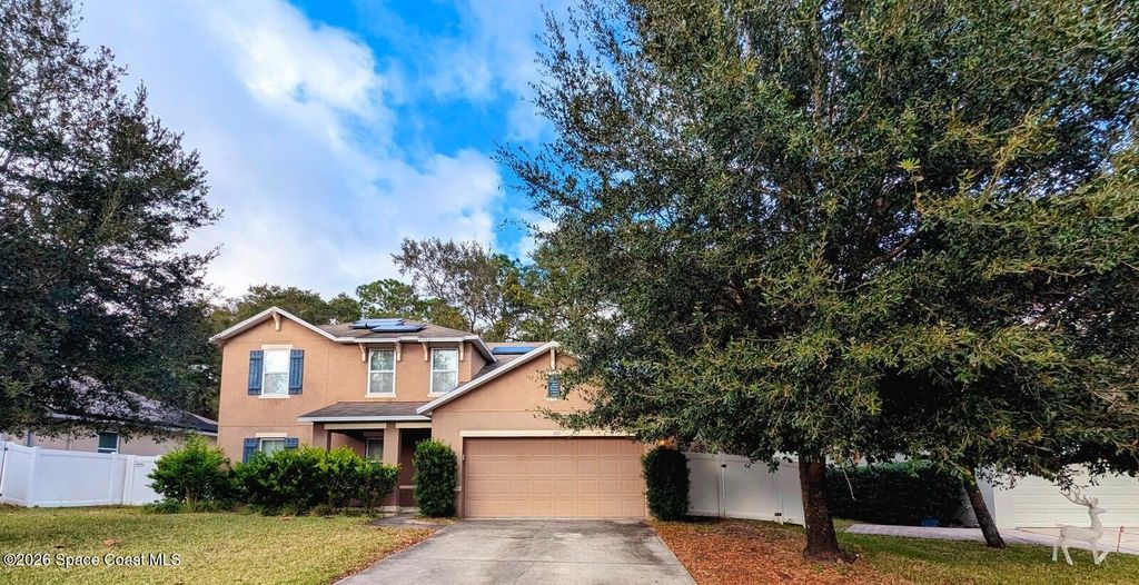 103 Cinnamon Oak Drive, Deland, FL 32724