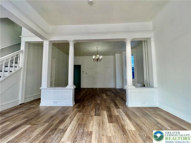 1307 Washington Street, Easton, PA 18042