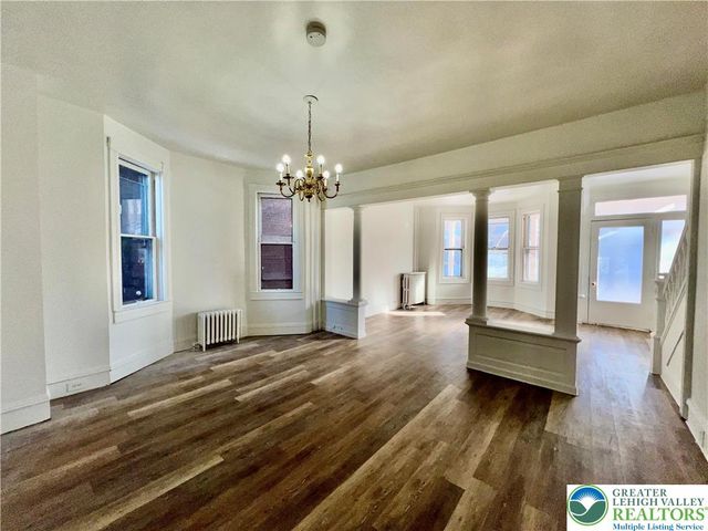 1307 Washington Street, Easton, PA 18042