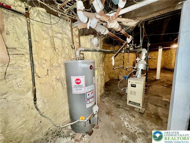 1307 Washington Street, Easton, PA 18042