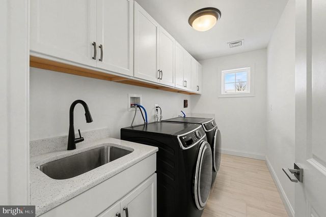 101 ANDRIES CIR, Plymouth Meeting, PA 19462