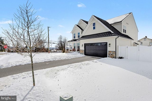 101 ANDRIES CIR, Plymouth Meeting, PA 19462