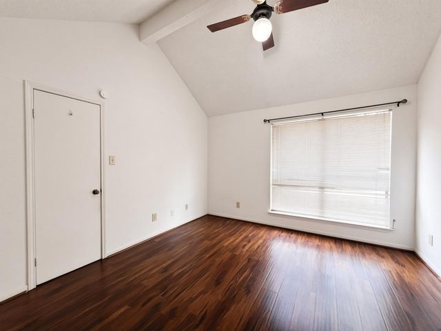 8359 Sands Point Drive 218, Houston, TX 77036