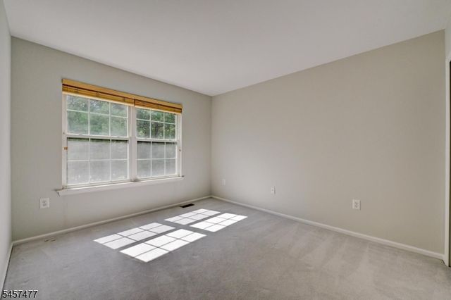 103 Cricket Hill Cir, South Brunswick Twp., NJ 08540