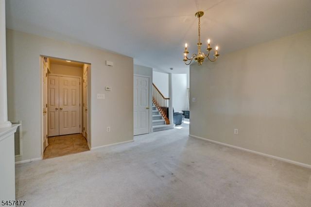 103 Cricket Hill Cir, South Brunswick Twp., NJ 08540