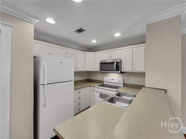 490 Barnett Shoals 817, Athens, GA 30605