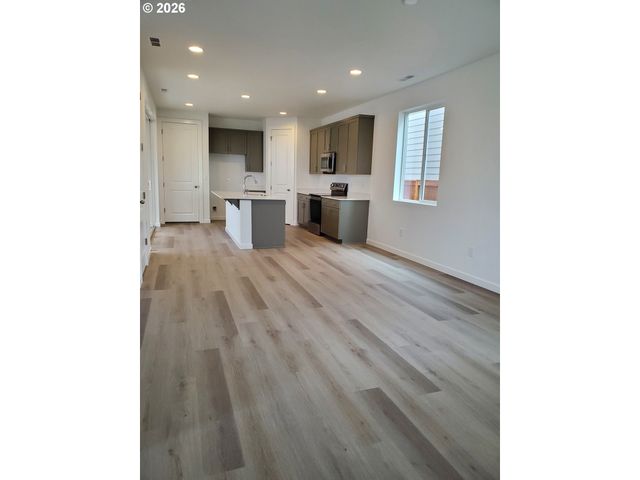 505 Sw EATON Blvd, Battle Ground, WA 98604
