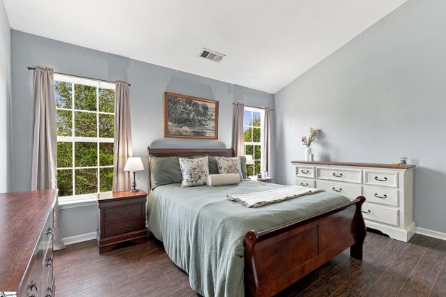 9 Hollow Tree Way, Greenville, SC 29605