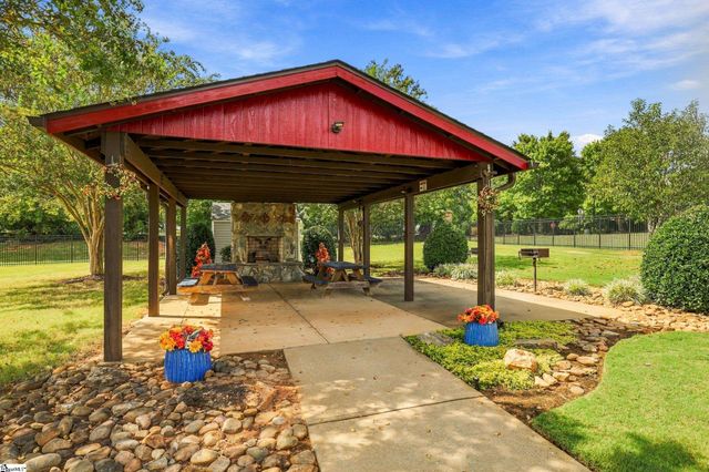 9 Hollow Tree Way, Greenville, SC 29605