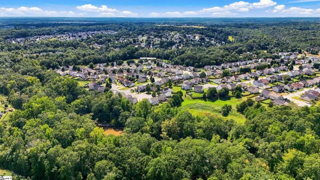 9 Hollow Tree Way, Greenville, SC 29605