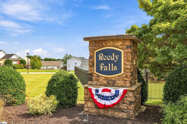 9 Hollow Tree Way, Greenville, SC 29605