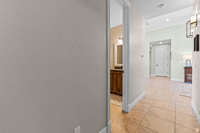 576 S 1800 E, Fruit Heights, UT 84037