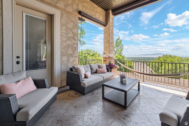 576 S 1800 E, Fruit Heights, UT 84037
