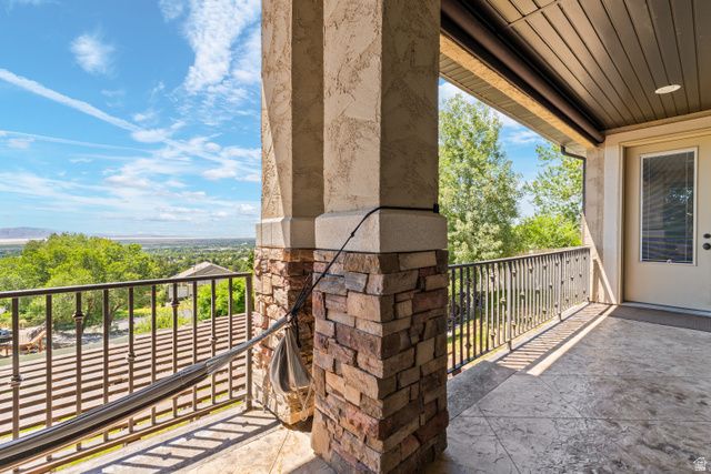 576 S 1800 E, Fruit Heights, UT 84037