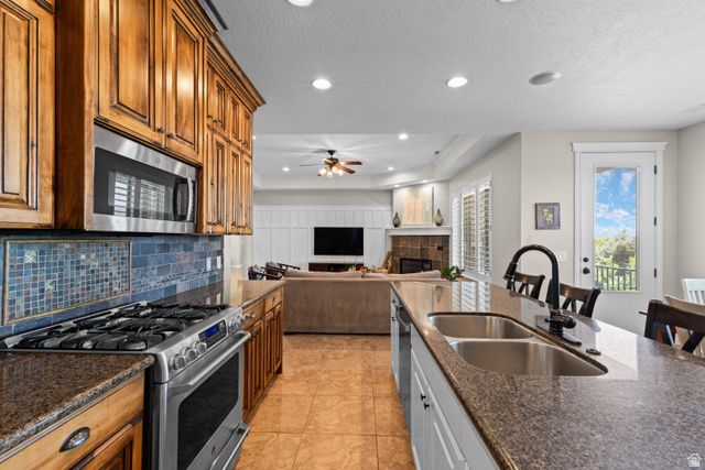 576 S 1800 E, Fruit Heights, UT 84037