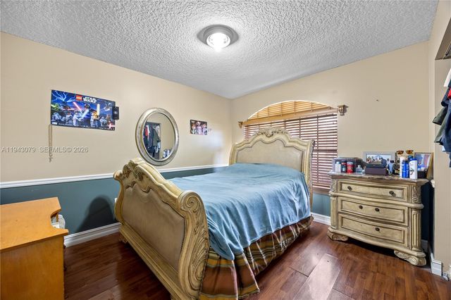 15330 SW 170th Ter, Miami, FL 33187