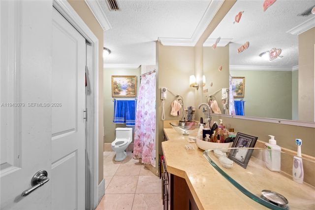 15330 SW 170th Ter, Miami, FL 33187