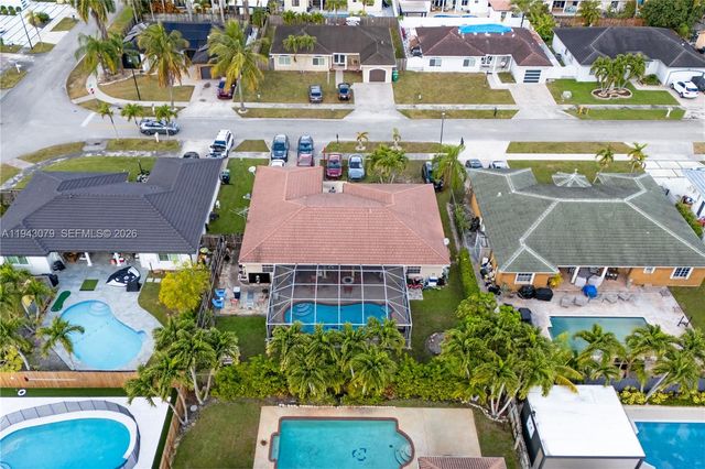 15330 SW 170th Ter, Miami, FL 33187