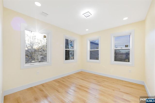 169 New Street, Woodland Park, NJ 07424