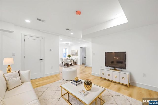 169 New Street, Woodland Park, NJ 07424