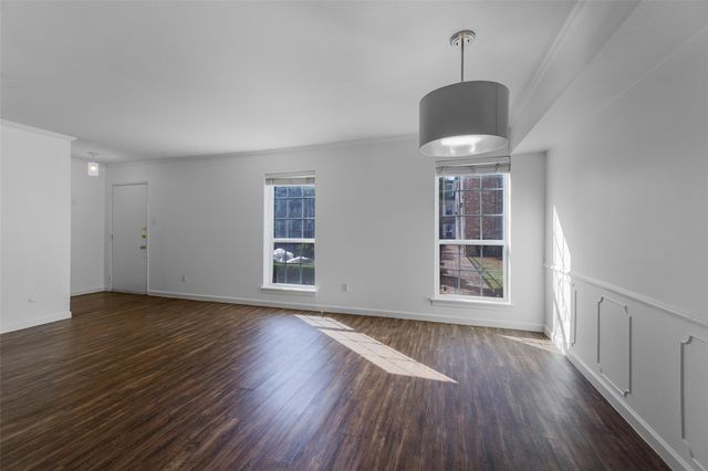 361 N Post Oak Lane 131, Houston, TX 77024