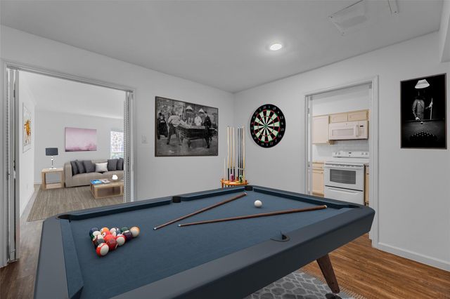 361 N Post Oak Lane 131, Houston, TX 77024