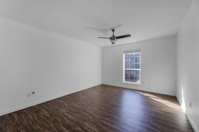 361 N Post Oak Lane 131, Houston, TX 77024