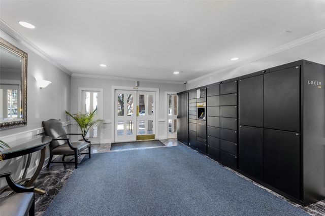 361 N Post Oak Lane 131, Houston, TX 77024