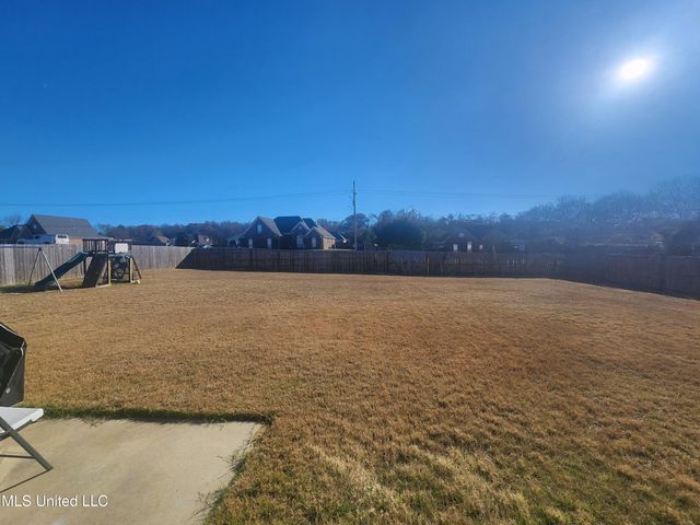 2323 Killeglan Cove, Southaven, MS 38672